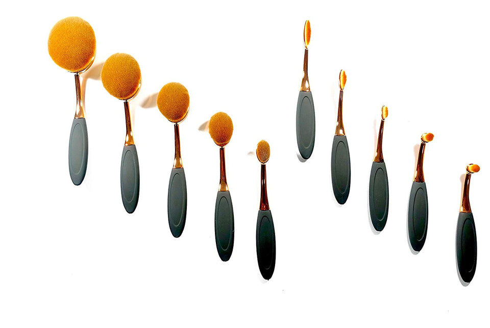 Maquillali Nuevo diseño Brocha Oval Profesional de Maquillaje con Mangos (Semi Golden).